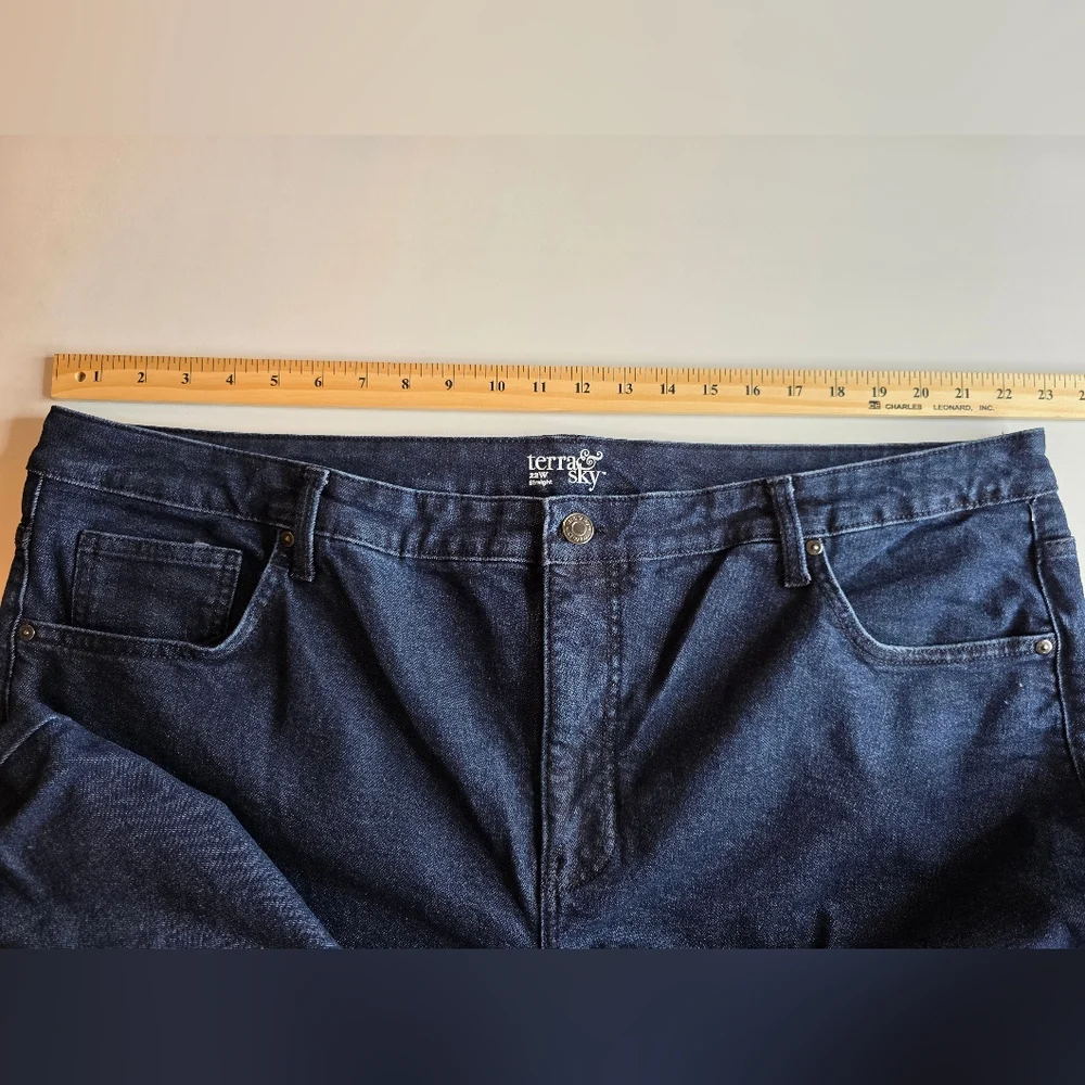 Terra & Sky 22W Like New Classic Straight Leg Jeans Dark Wash Blue Bx-3156